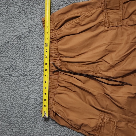 Men's Old Navy Elastic Waist Cargo Shorts Ginger Brown Color Size Large - Picture 6 of 8
